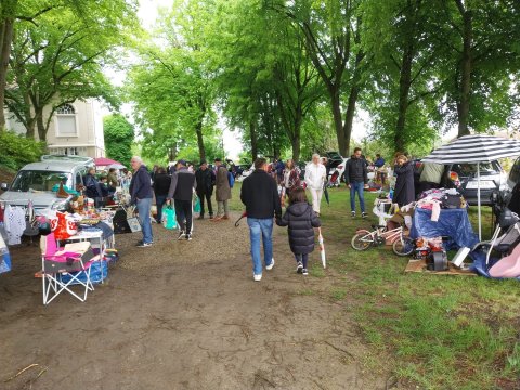 lerchenberg culture marché puces grand bazar printemps brocante vide-grenier